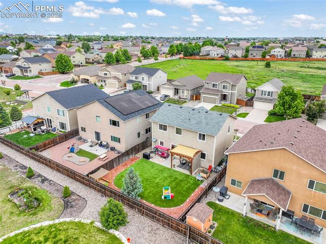 2204 Reed Grass Way