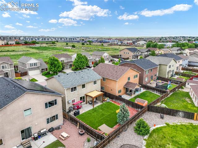 2204 Reed Grass Way