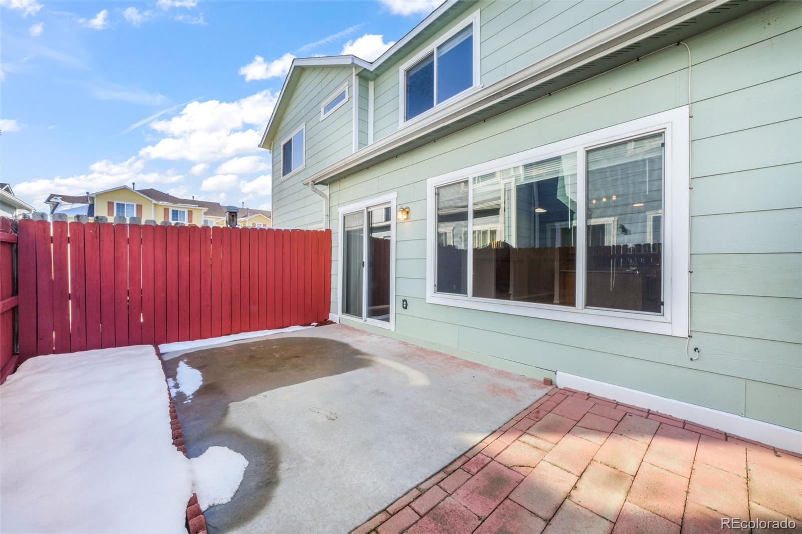 812 Hailey Glenn View