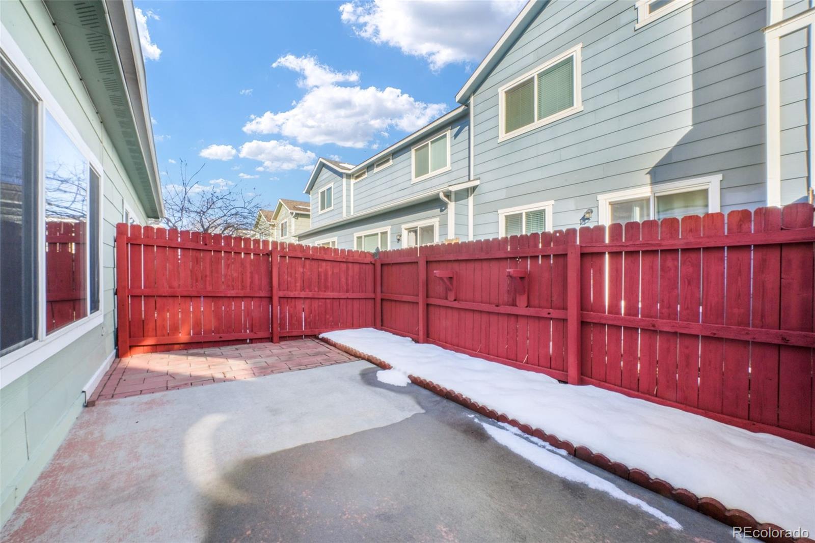 812 Hailey Glenn View