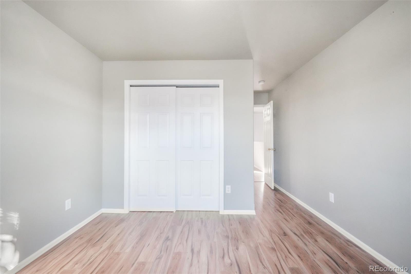 812 Hailey Glenn View