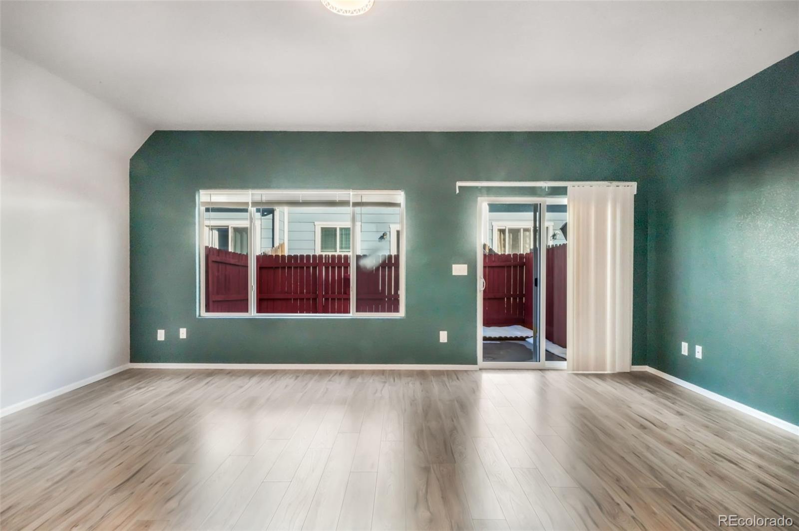 812 Hailey Glenn View