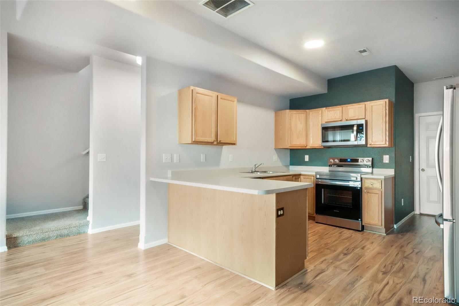 812 Hailey Glenn View