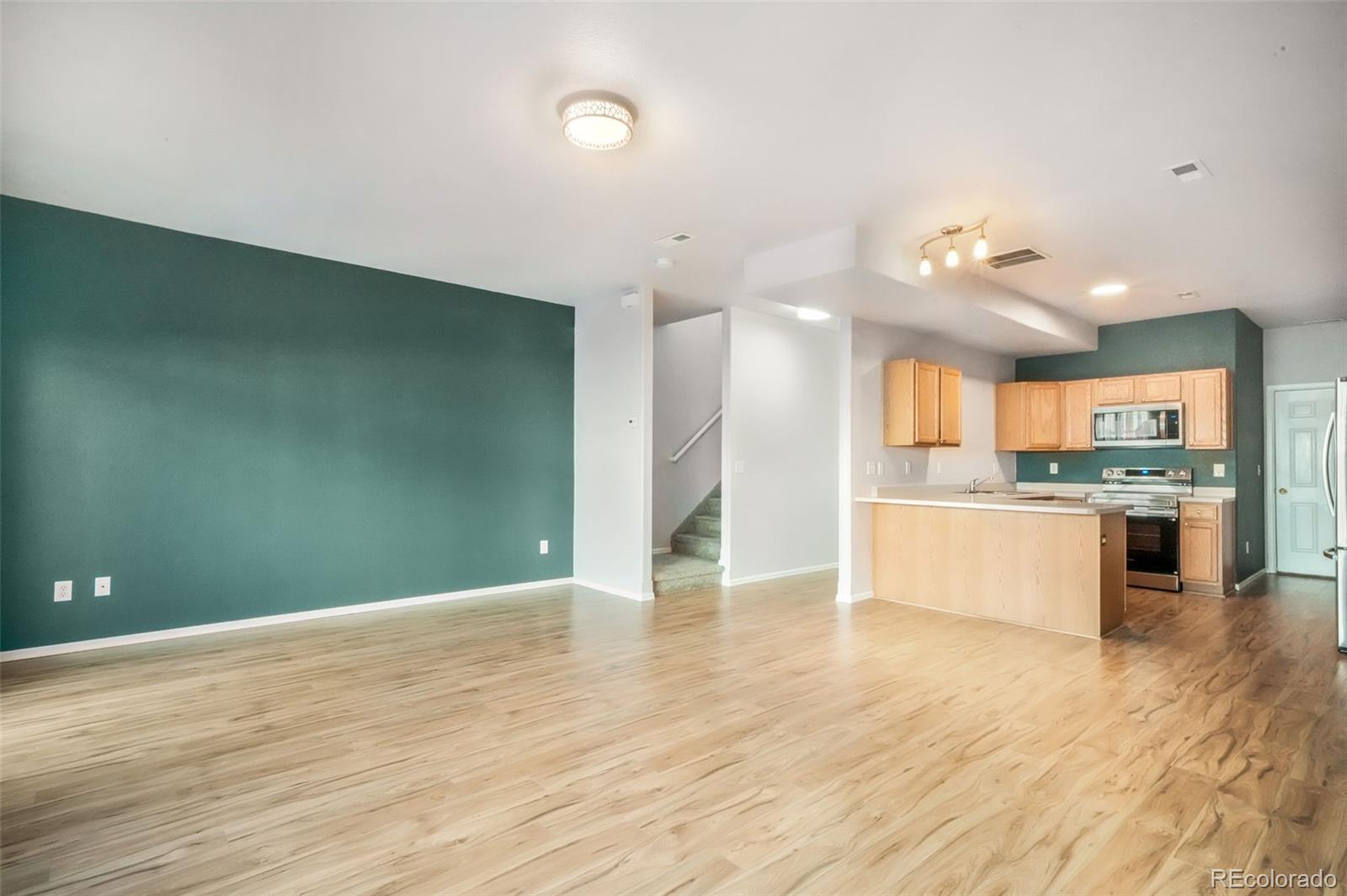 812 Hailey Glenn View