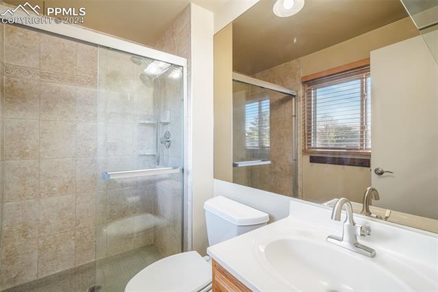 5212 Escapardo Way