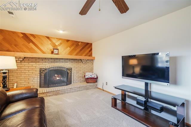 5212 Escapardo Way