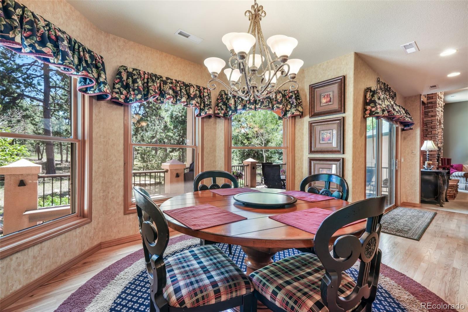 17556 Colonial Park Drive
