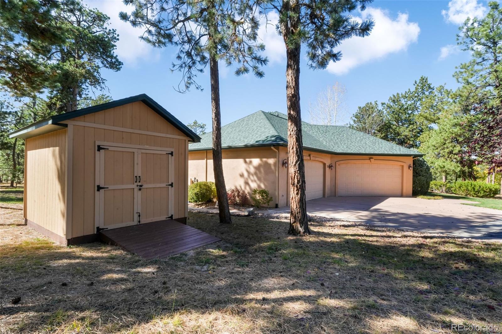 17556 Colonial Park Drive