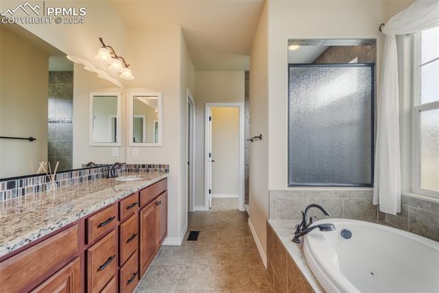 19643 Lindenmere Drive