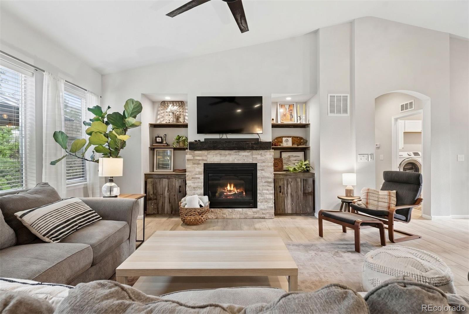 2683 Breezy Lane