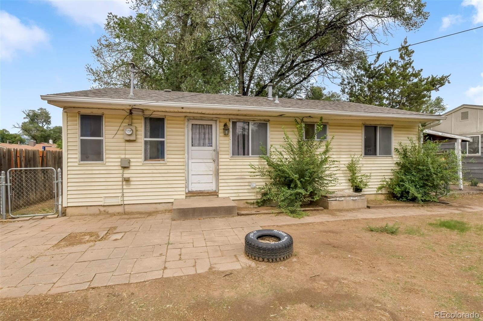 2402 Chimayo Drive