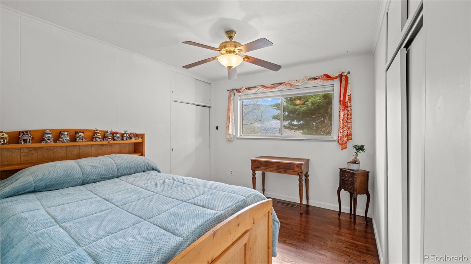 825 Panorama Drive