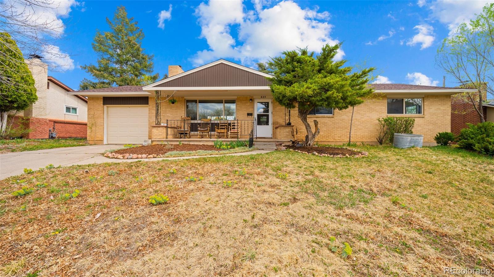 825 Panorama Drive