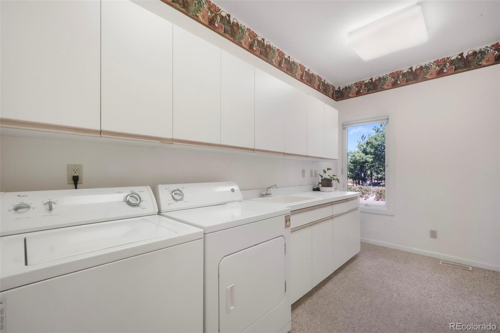 275 Tam O Shanter Way