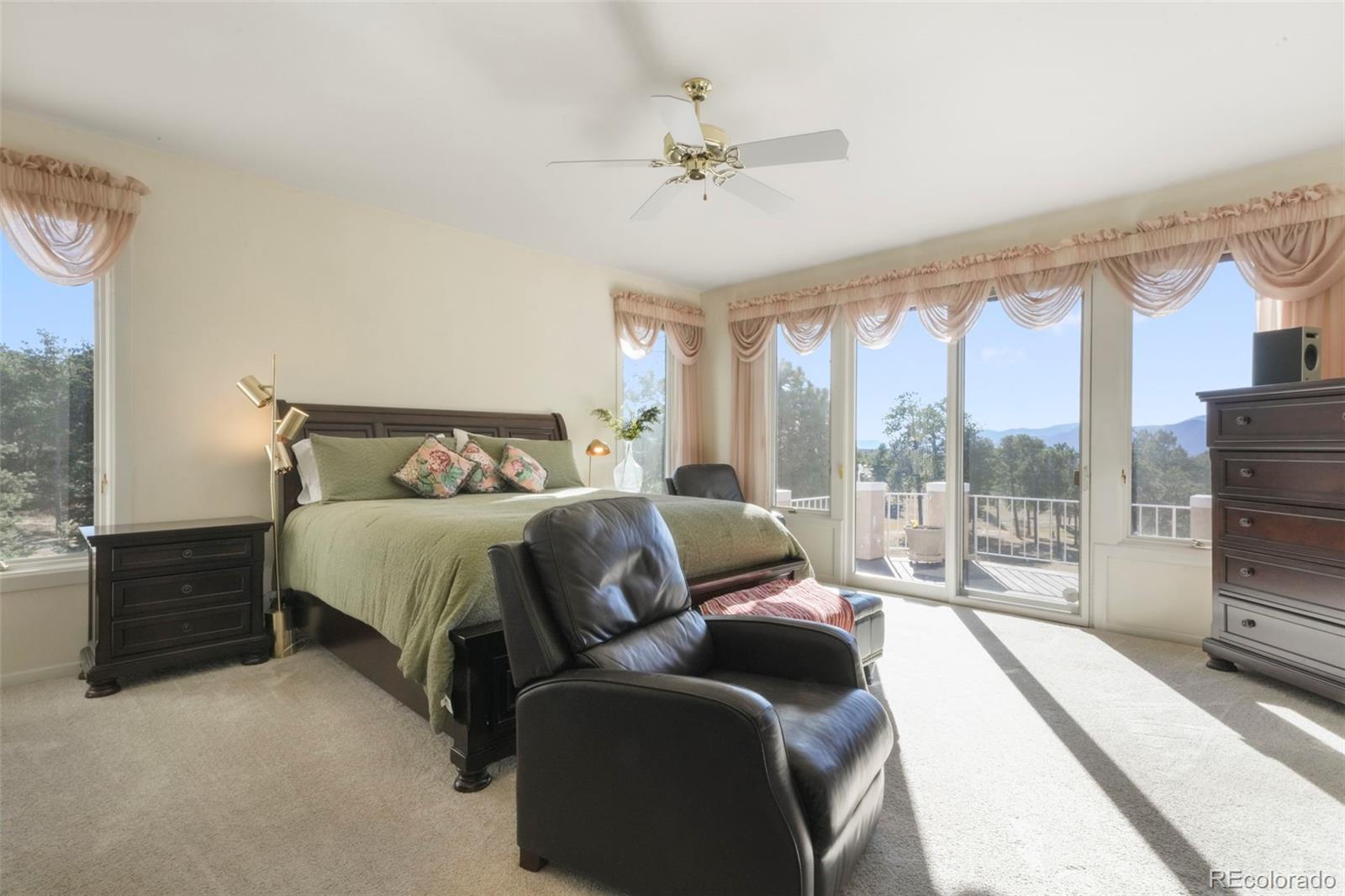 275 Tam O Shanter Way