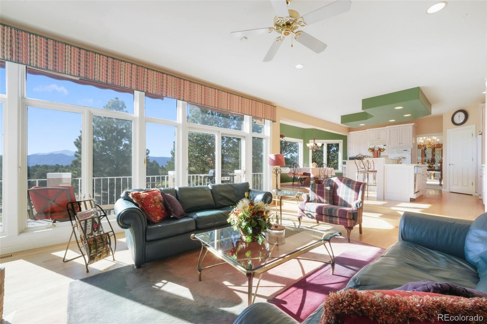 275 Tam O Shanter Way