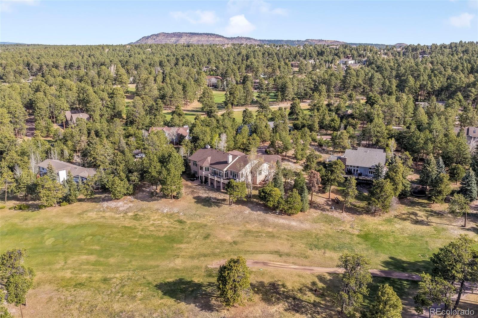 275 Tam O Shanter Way