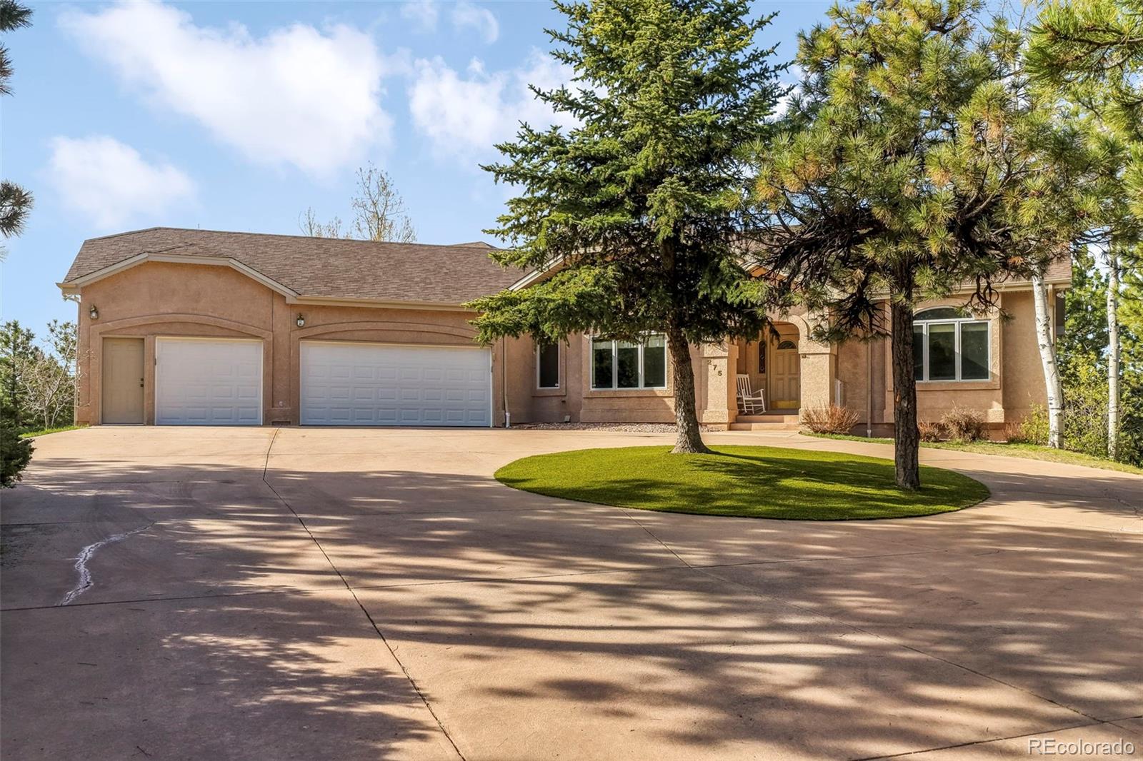 275 Tam O Shanter Way