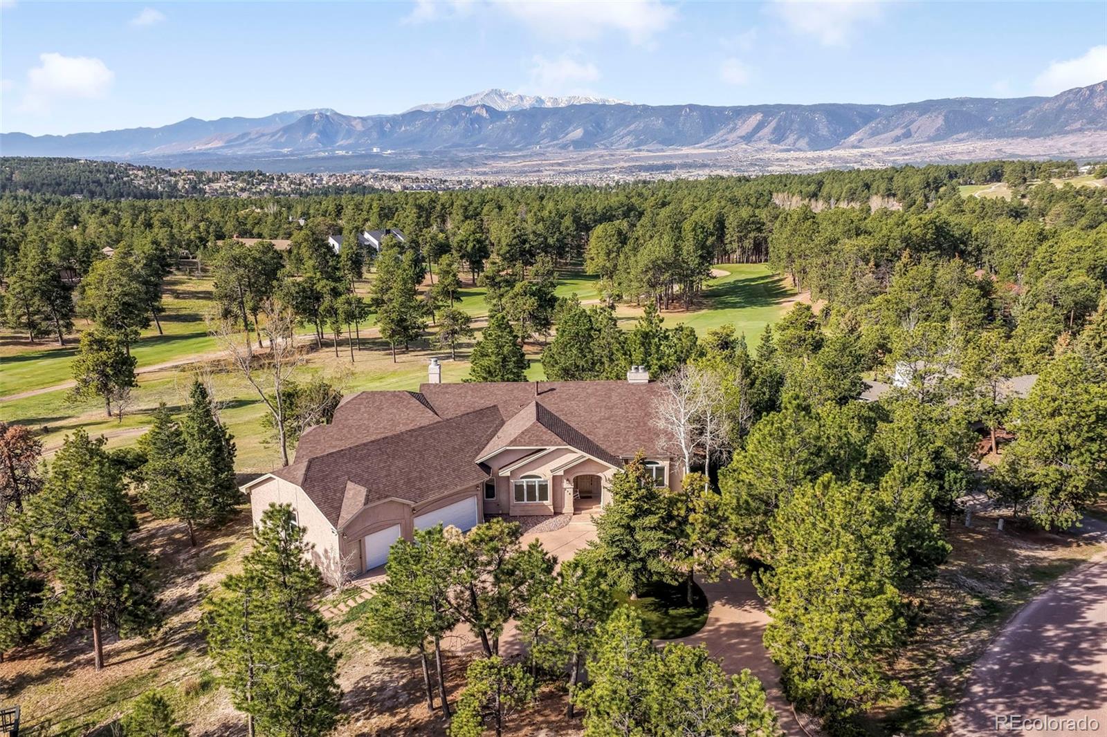 275 Tam O Shanter Way