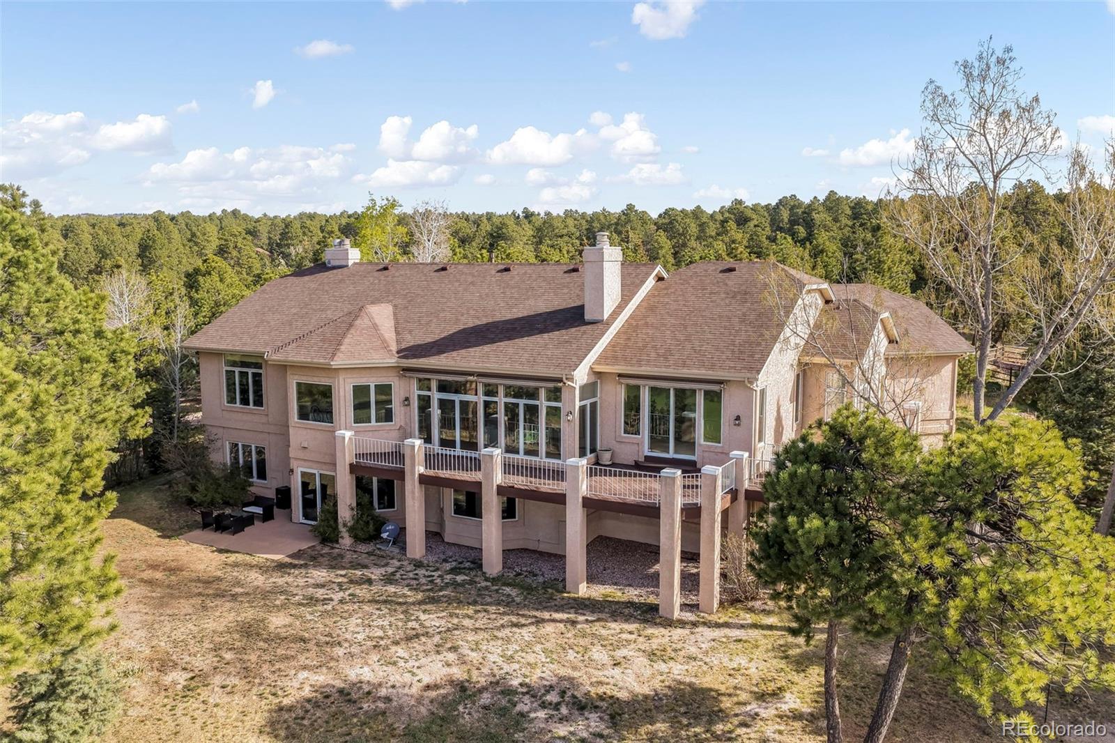 275 Tam O Shanter Way