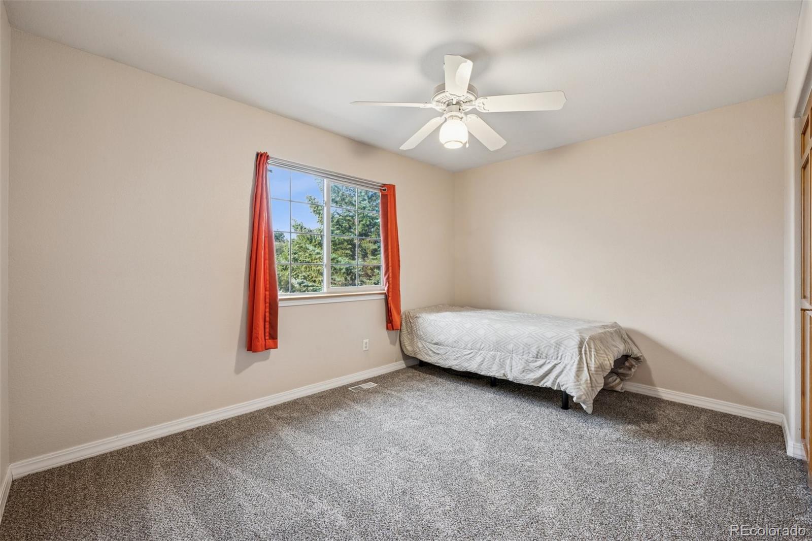 19396 Deerwood Circle