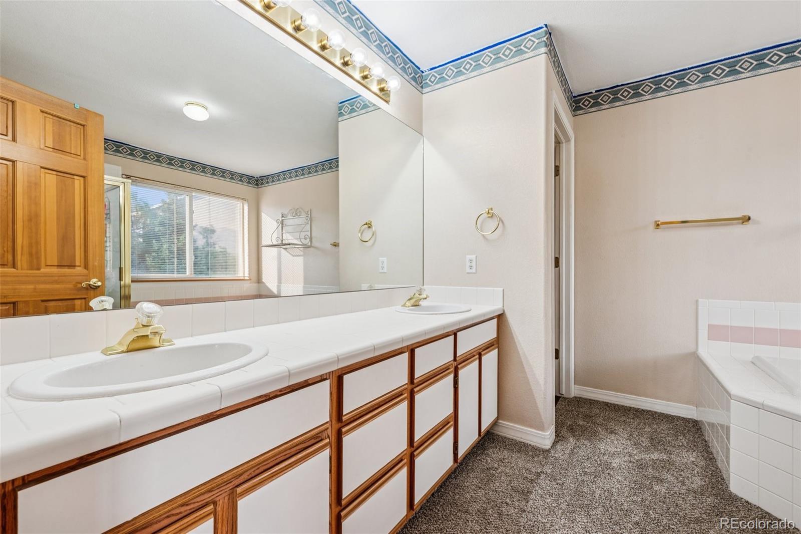 19396 Deerwood Circle