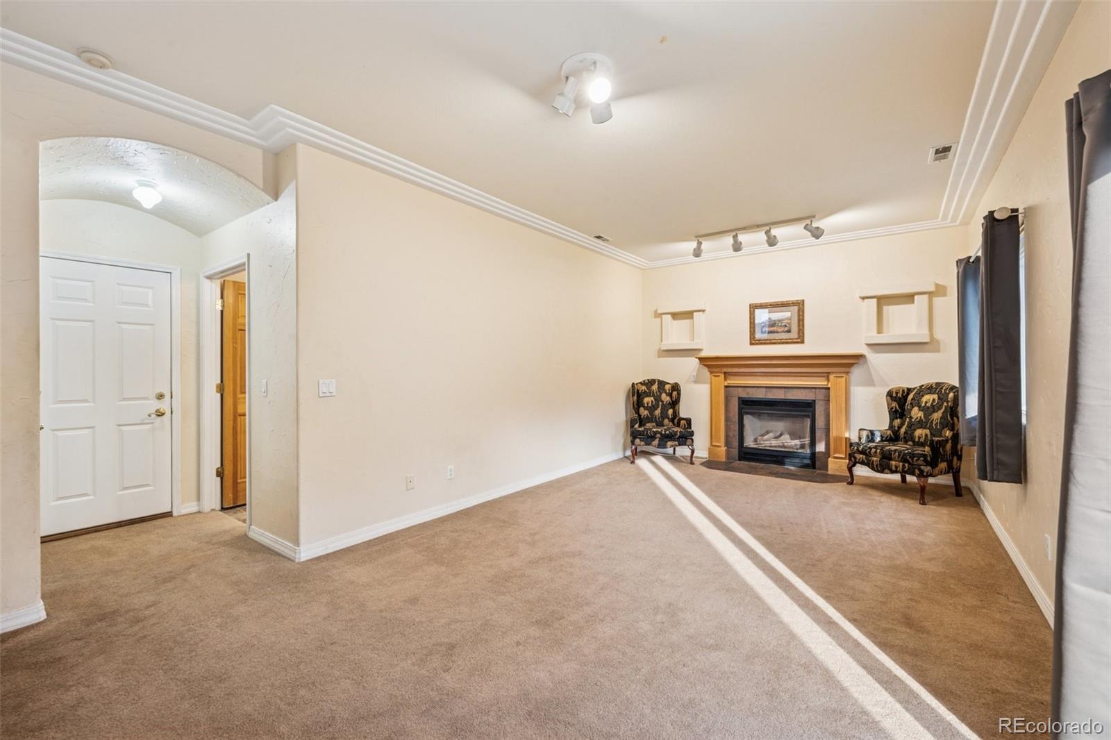 19396 Deerwood Circle