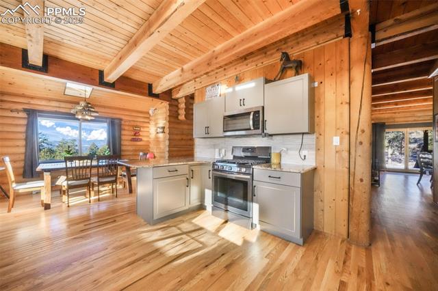 312 Trail Creek Road