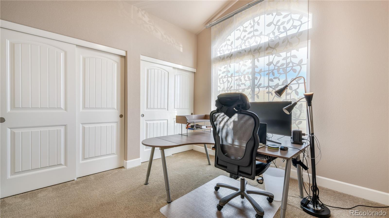 10484 Mile Post Loop