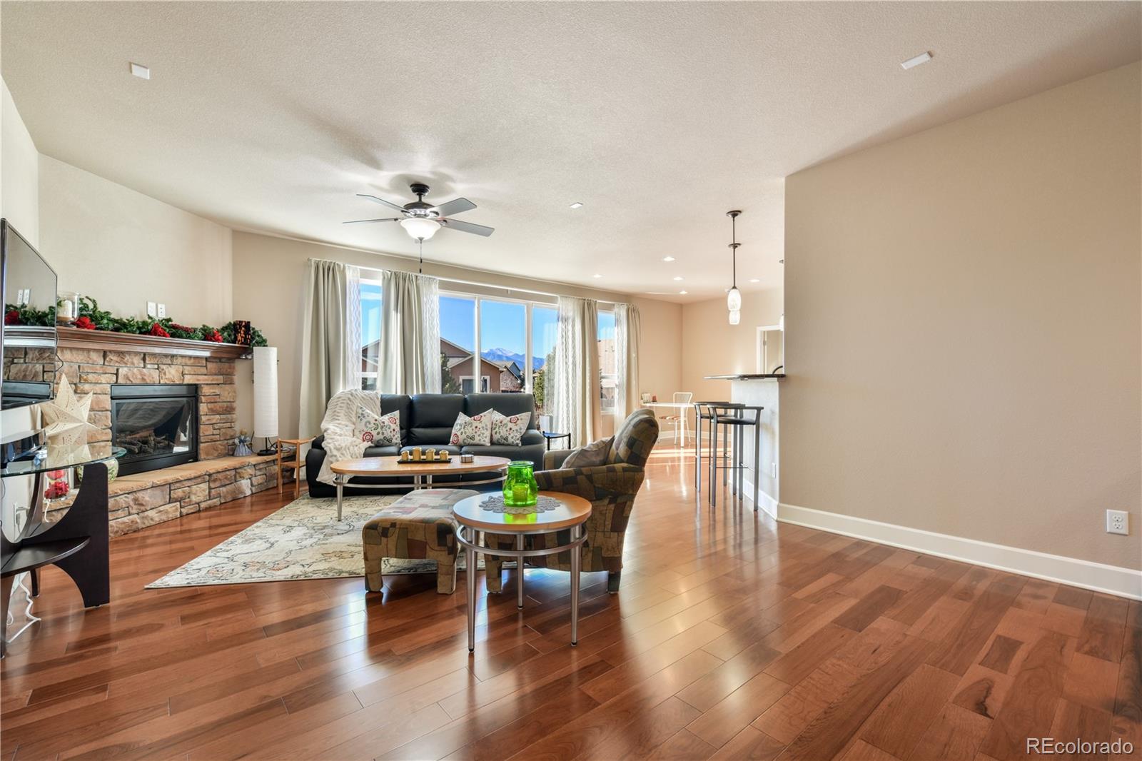 10484 Mile Post Loop