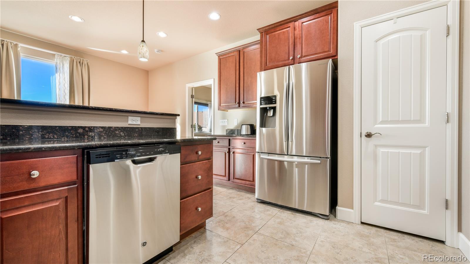 10484 Mile Post Loop