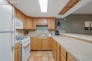 3290 Doolittle Road