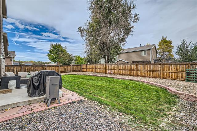 4925 E 100th Drive