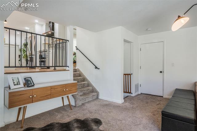 6751 War Eagle Place