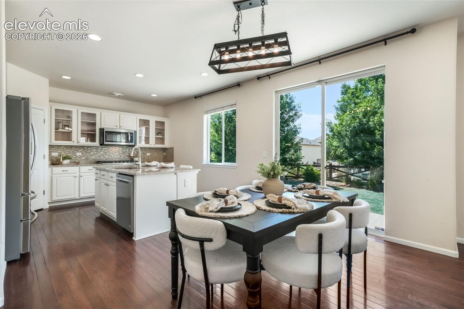 7186 Laurel Cherry Court