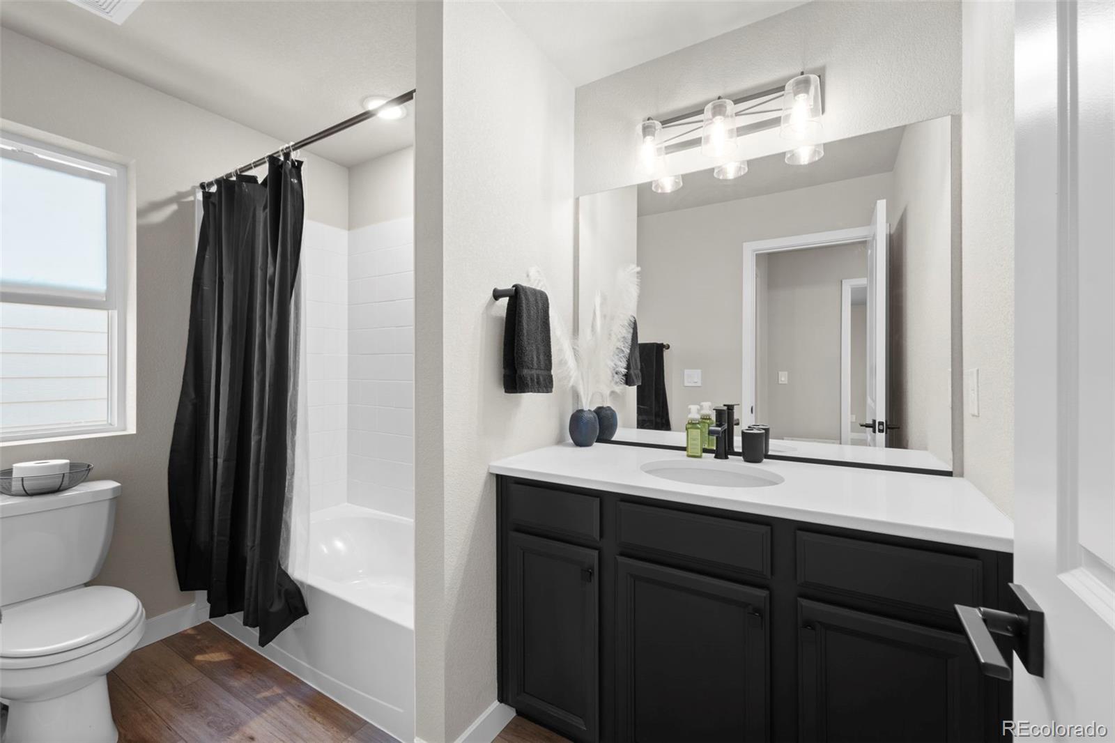 11456 Sanderling Street