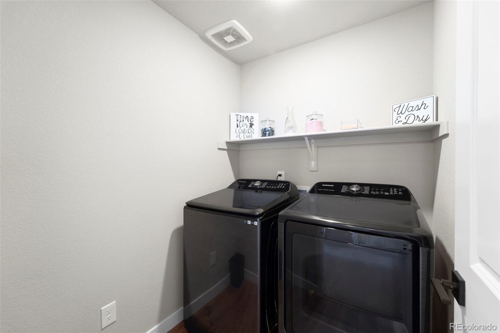 11456 Sanderling Street