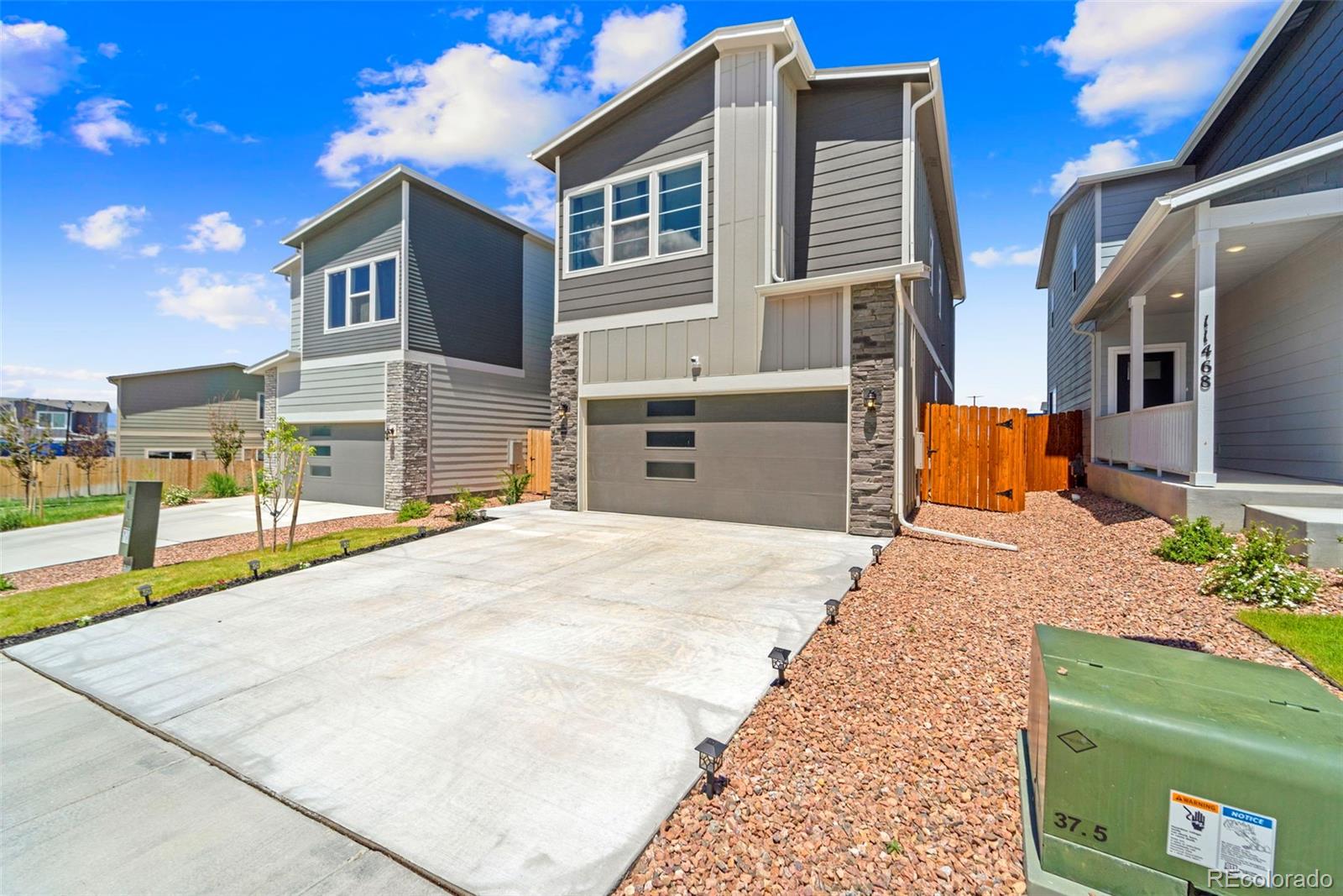 11456 Sanderling Street