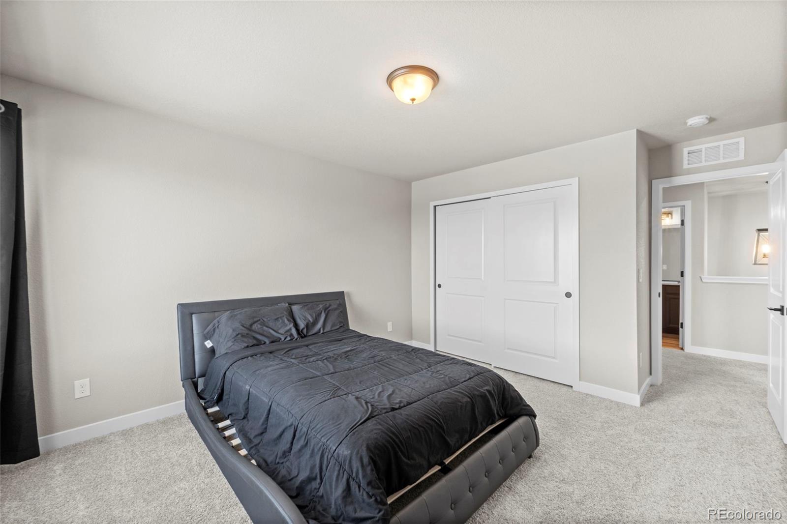 11456 Sanderling Street