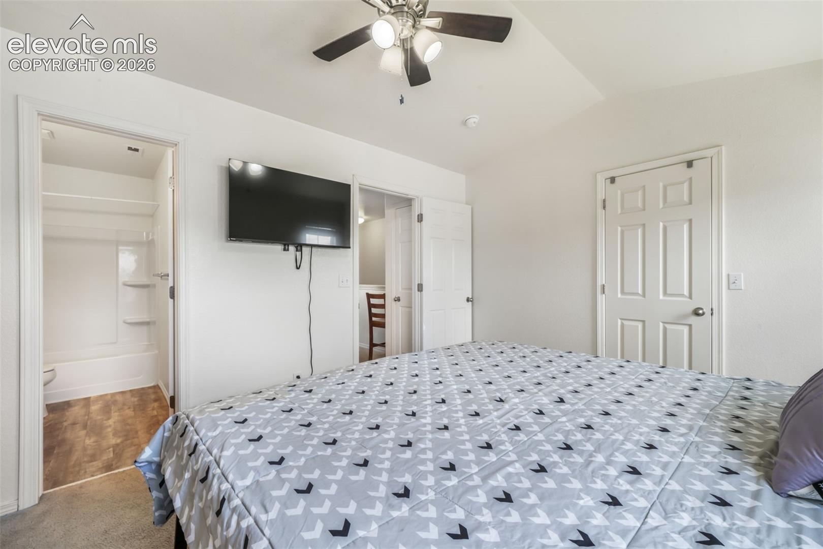 10513 Wells Point