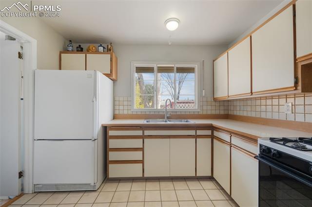 209 Davie Drive