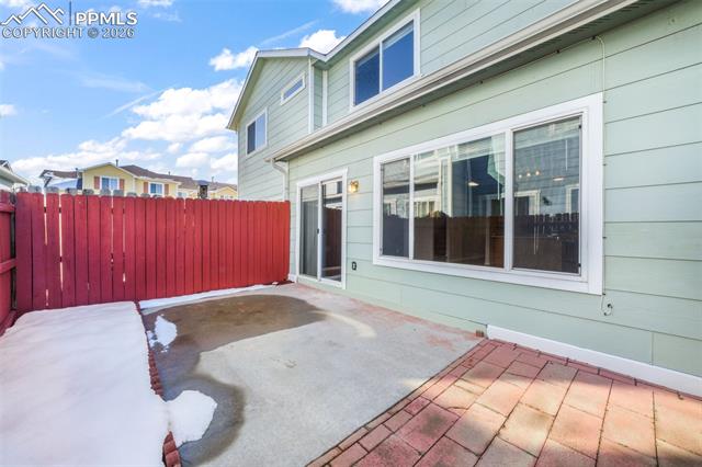 812 Hailey Glenn View