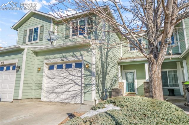 812 Hailey Glenn View