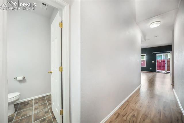 812 Hailey Glenn View