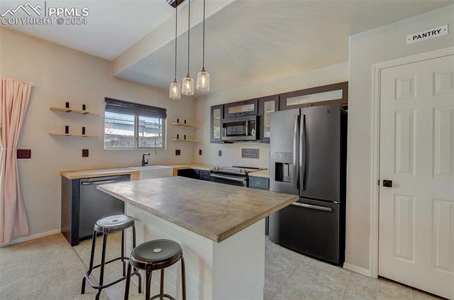 751 Hailey Glenn View