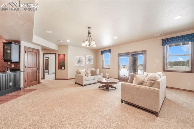 7830 Tannenbaum Road