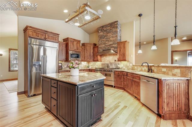 7830 Tannenbaum Road