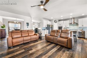 11211 Palmer Peak Place