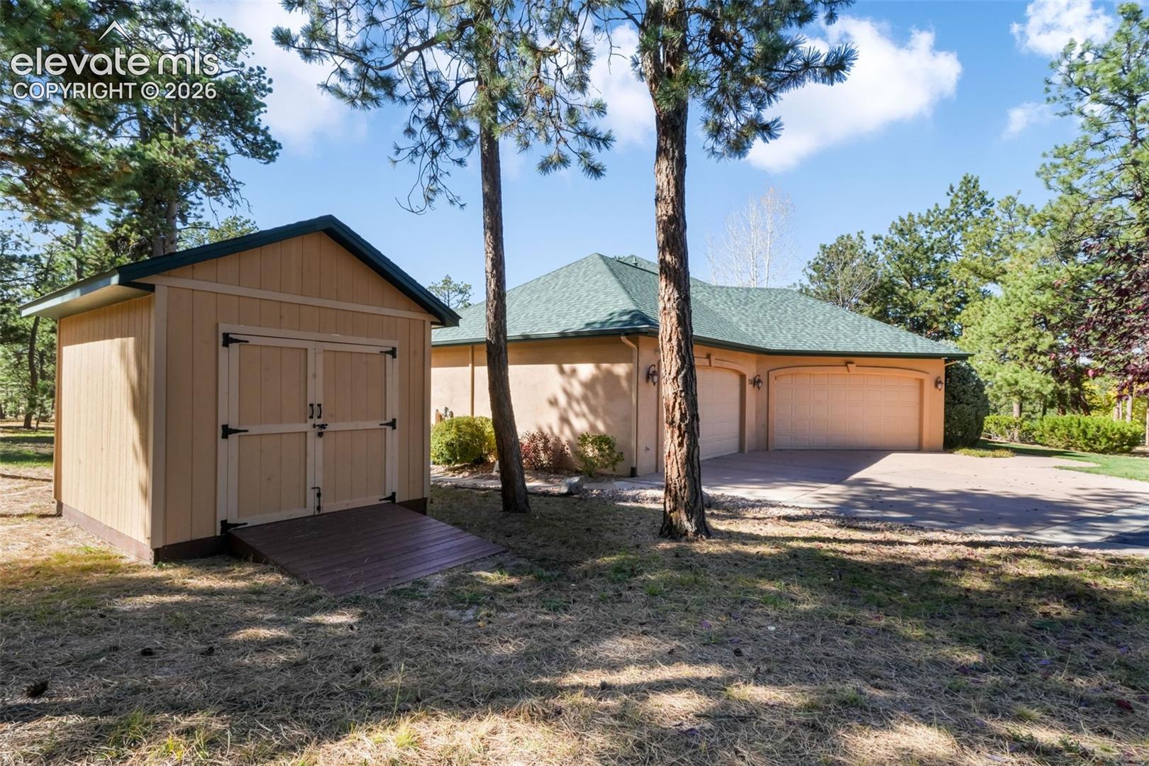 17556 Colonial Park Drive