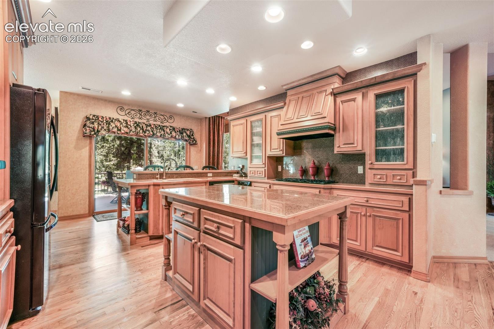 17556 Colonial Park Drive